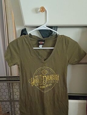 Harley-Davidson Olive Green V-Neck Tee with Yellow Logo